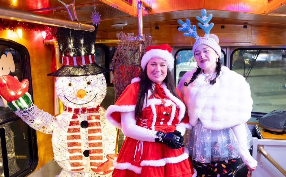 Lights & Steaks: Philadelphia's Newest Holiday Trolley Tour